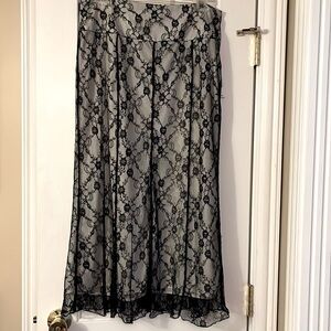 Worthington black and white lace midi skirt